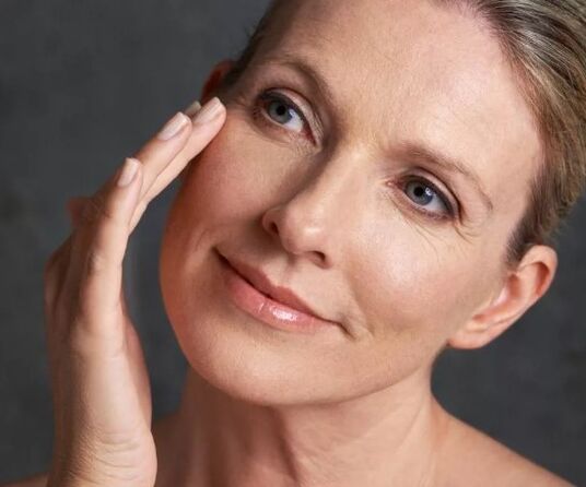 Réduction de l'élasticité de la peau et de la pigmentation