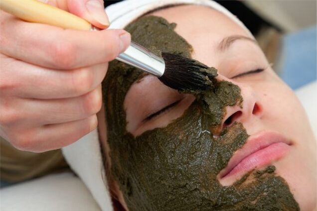 Masque aux algues pour la fermeté et l'élasticité de la peau